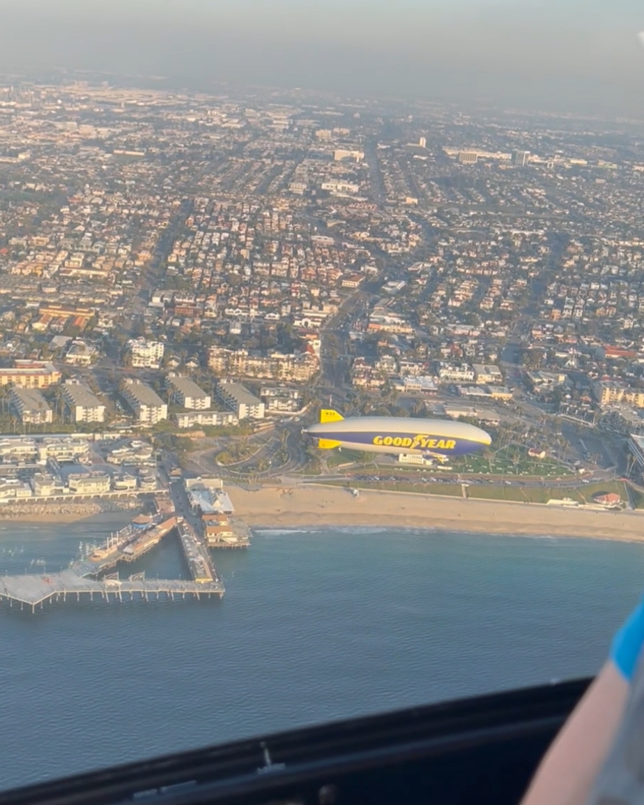 JJ Helicopters in Torrance, photo 3