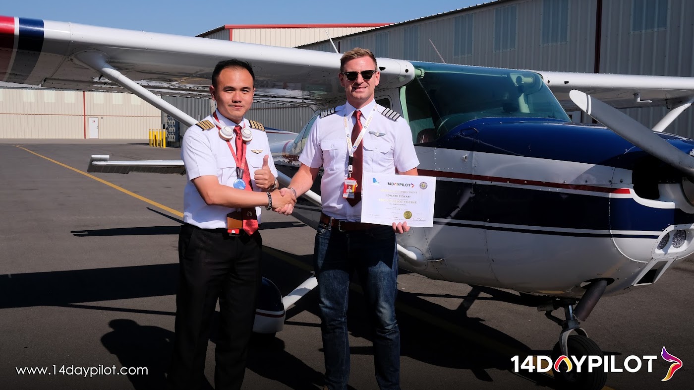 14DAYPILOT FLIGHT ACADEMY in Van Nuys, photo 2