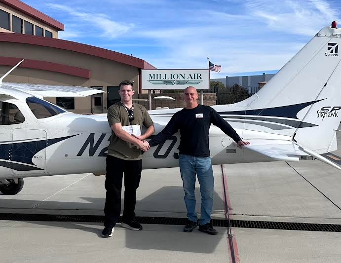 California Flight School Van Nuys in Van Nuys, photo 2