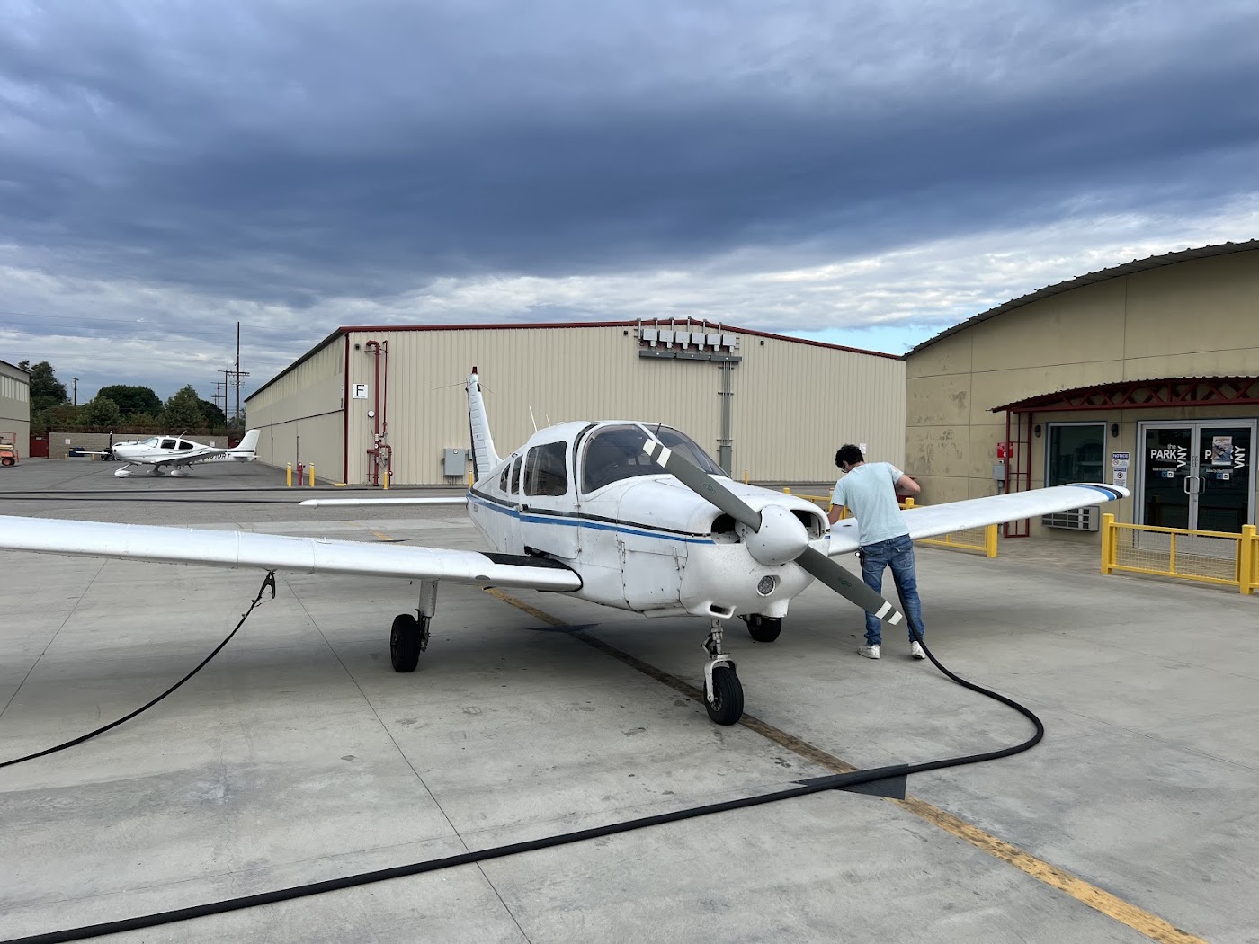 One Source Aviation Flight School in Van Nuys, photo 2