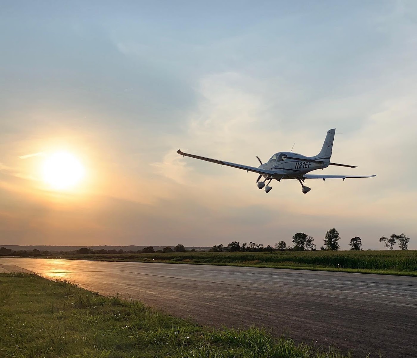 Elite Flight Experience in Wall Township, photo 1