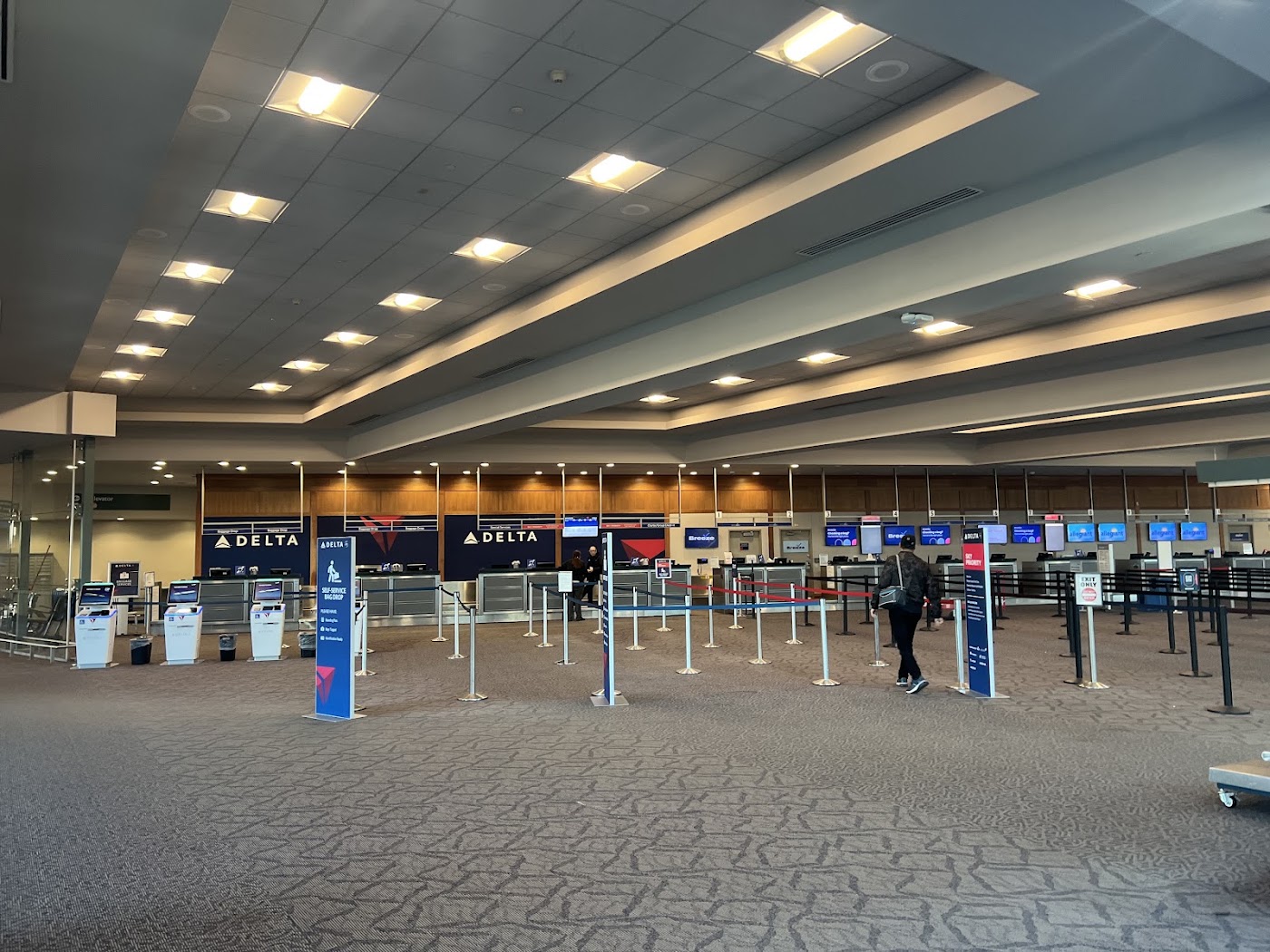 Rhode Island T.F. Green International Airport in Warwick, photo 1