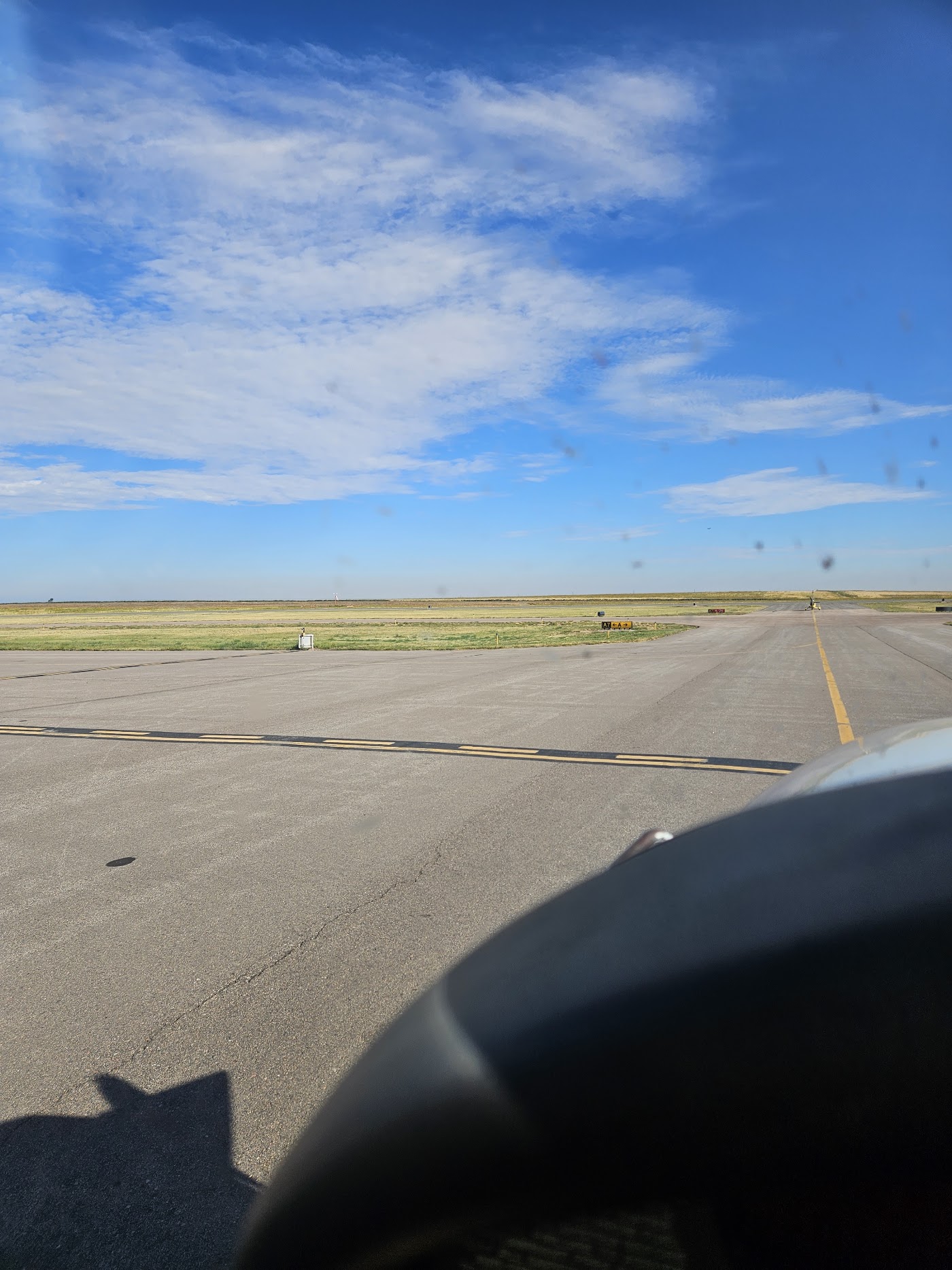 Western Air Flight Academy at KCFO in Watkins, photo 2