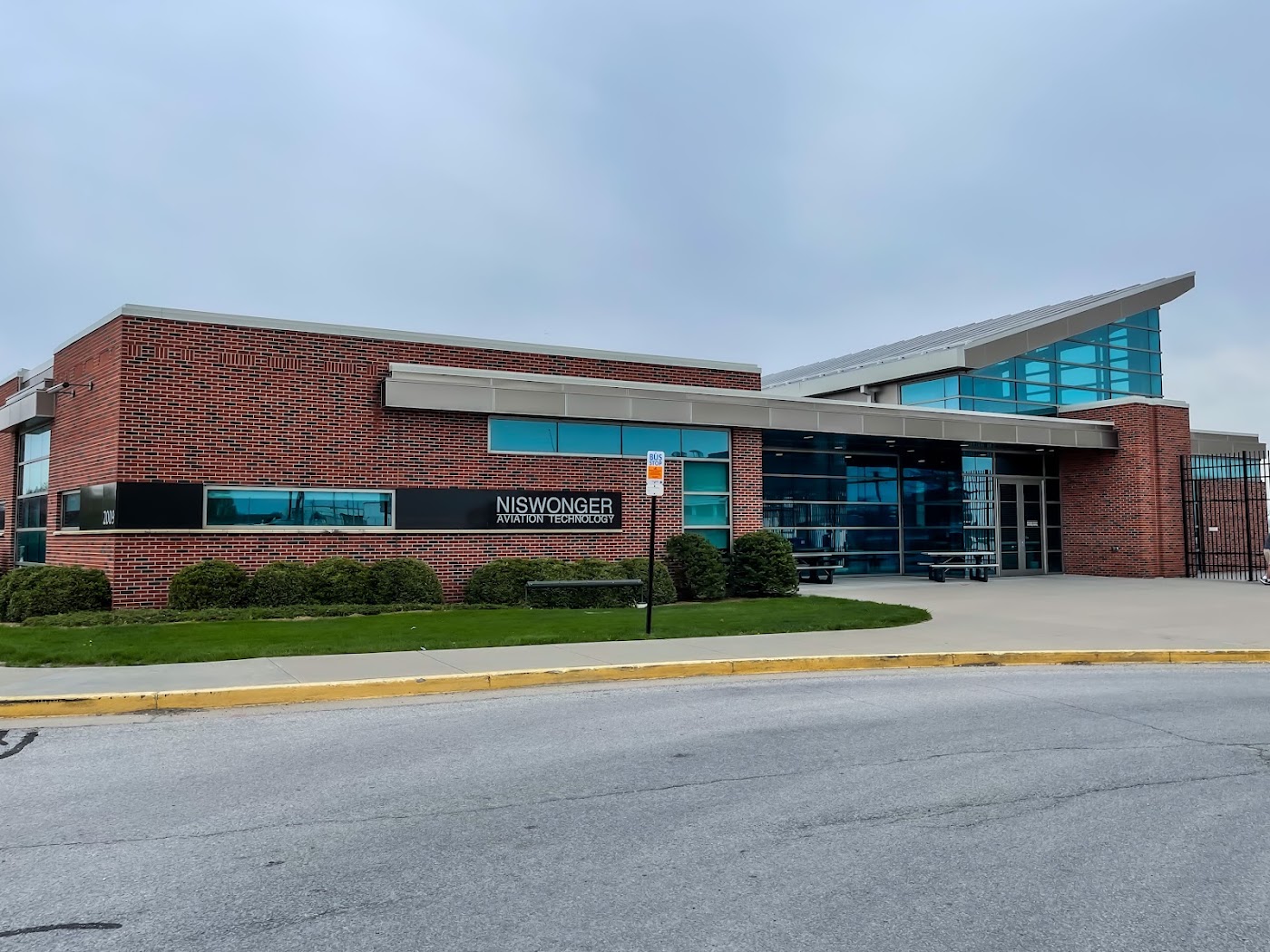 Niswonger Aviation Technology Building in West Lafayette, photo 1
