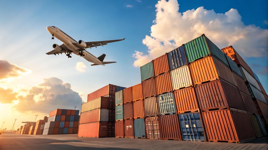 Cargo jet climbing over a container terminal